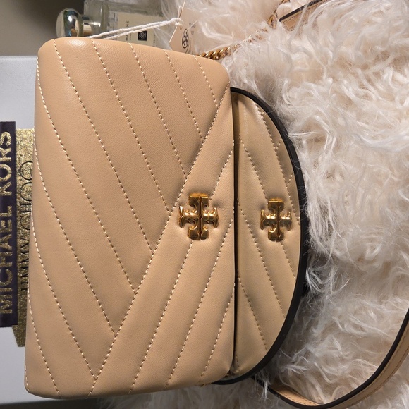 Tory Burch NWTs Kira Chevron Chain Wallet - Picture 13 of 16